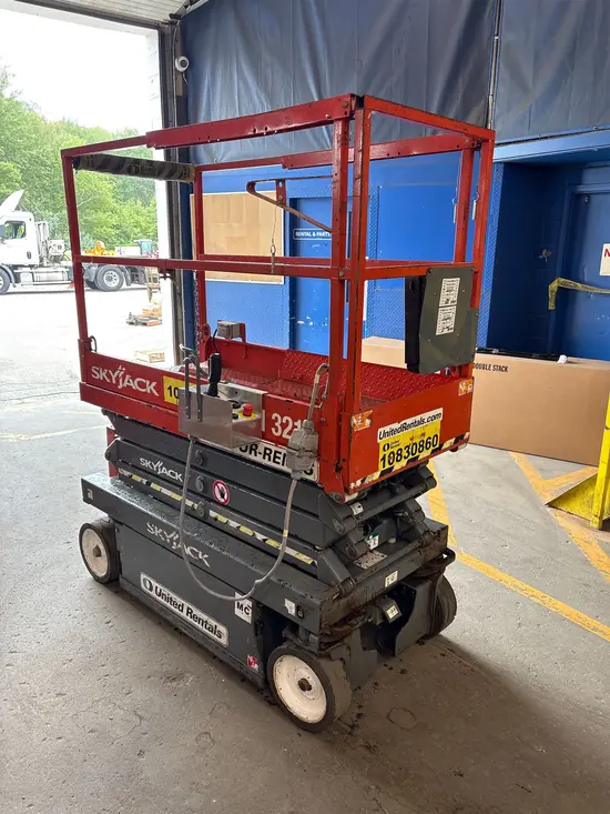 2018 Skyjack SJIII3219 Scissor Lift