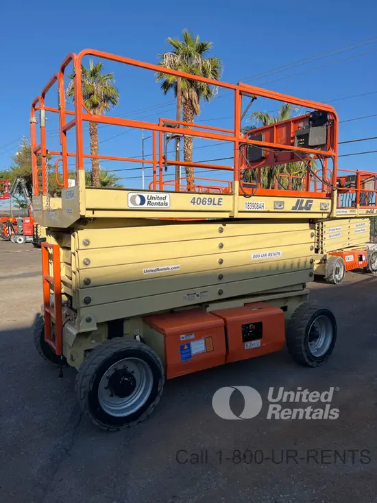 2017 JLG 4069LE Scissor Lift