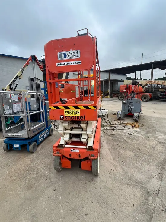 2019 Snorkel S3226E Scissor Lift