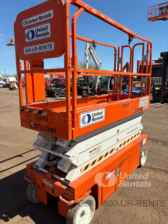 2019 Snorkel S3226E Scissor Lift