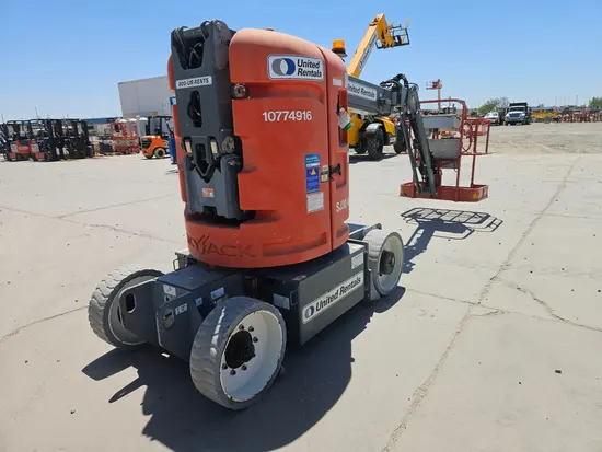 2018 Skyjack SJ30ARJE Articulating Boom Lift