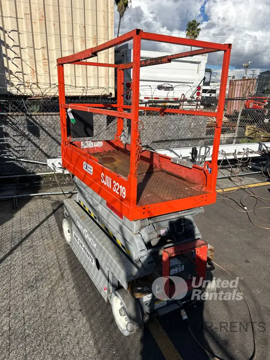 2017 Skyjack SJIII3219 Scissor Lift