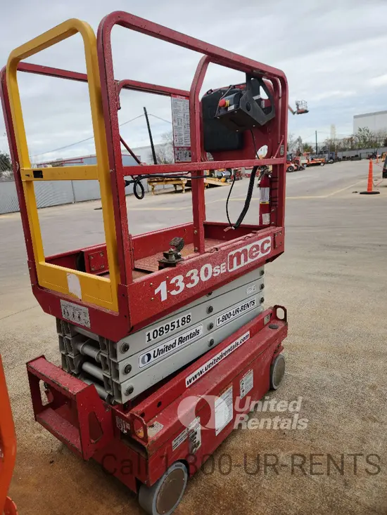 2019 MEC 1330SE Scissor Lift