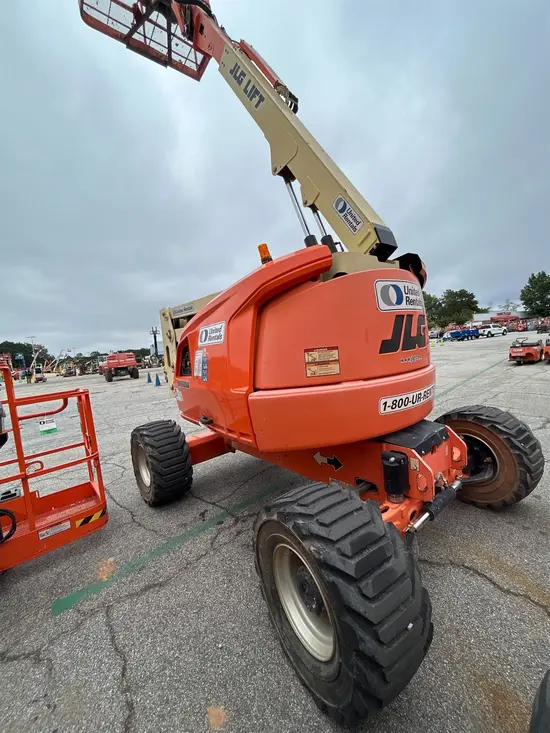2017 JLG 450AJ Articulating Boom Lift