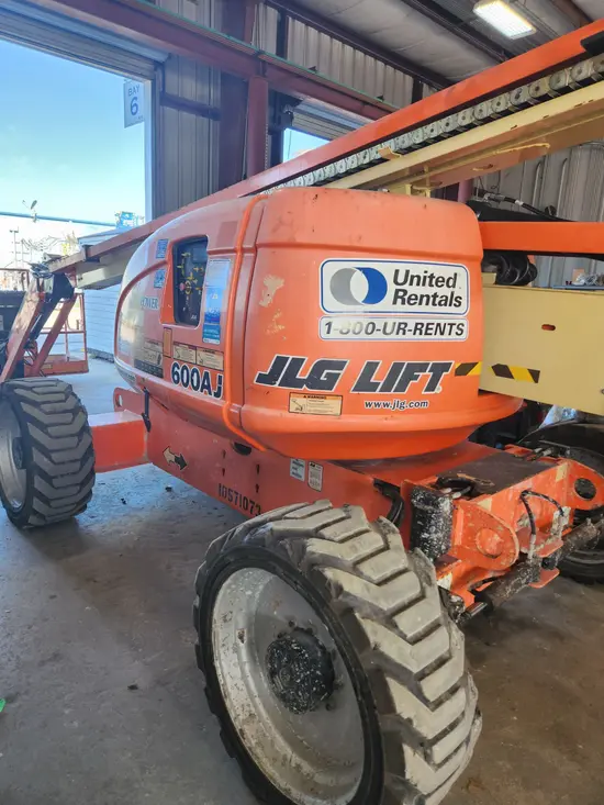 2017 JLG 600AJ Articulating Boom Lift