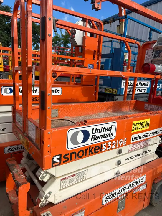 2020 Snorkel S3219E Scissor Lift