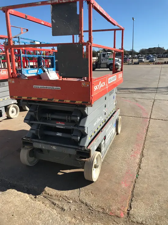 2015 Skyjack SJIII4632 Scissor Lift