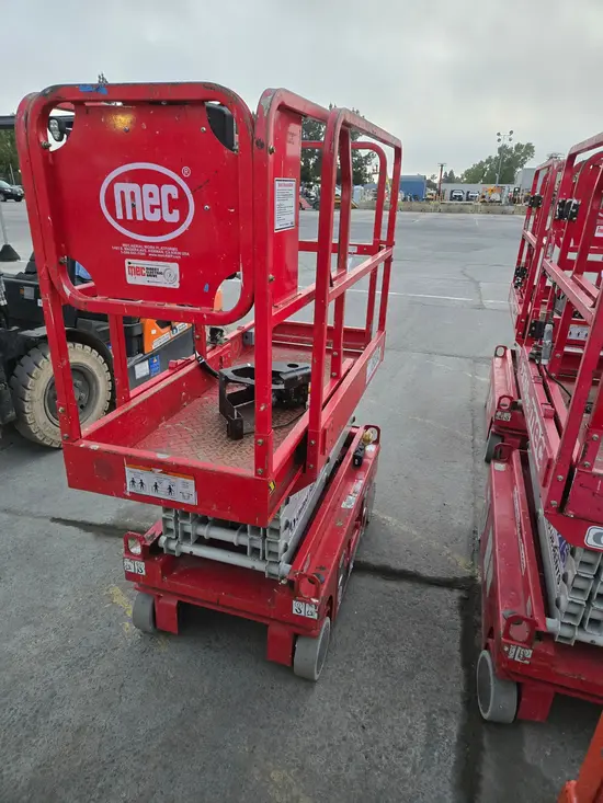 2019 MEC 1330SE Scissor Lift