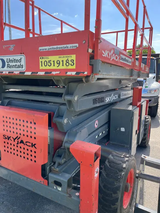 2016 Skyjack SJ8841RT Rough Terrain Scissor Lift