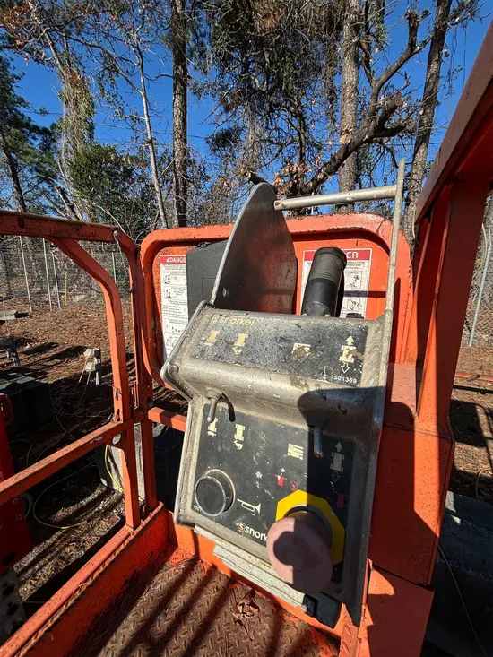 2019 Snorkel S3226E Scissor Lift