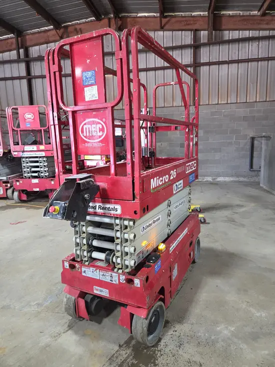 2019 MEC 3346SE Scissor Lift