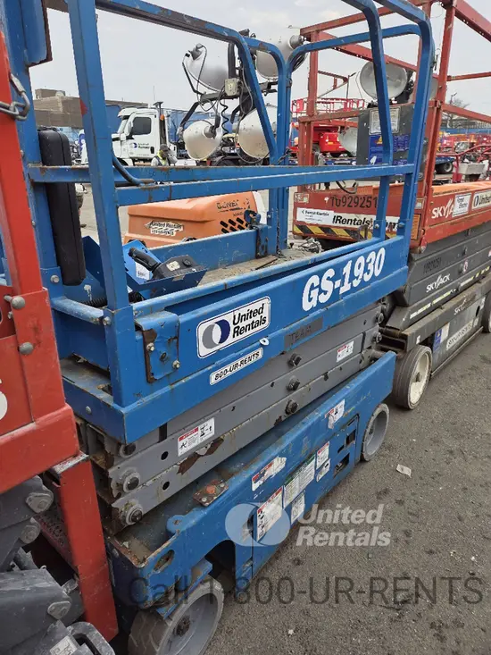 2017 Genie GS-1930 Scissor Lift