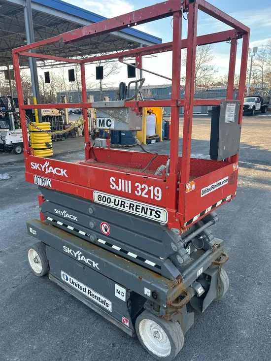 2018 Skyjack SJIII3219 Scissor Lift