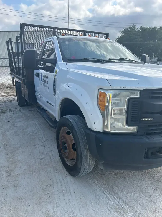 2017 Ford F550REGXLD4X2