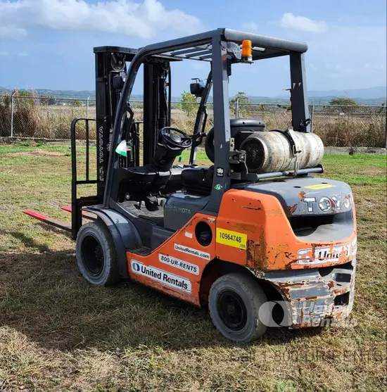 2019 Toyota 8FGU25 Warehouse Forklift
