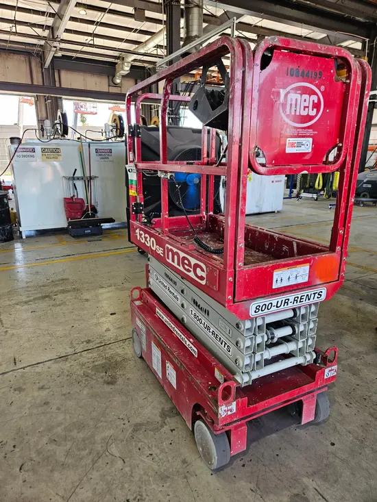 2018 MEC 1330SE Scissor Lift