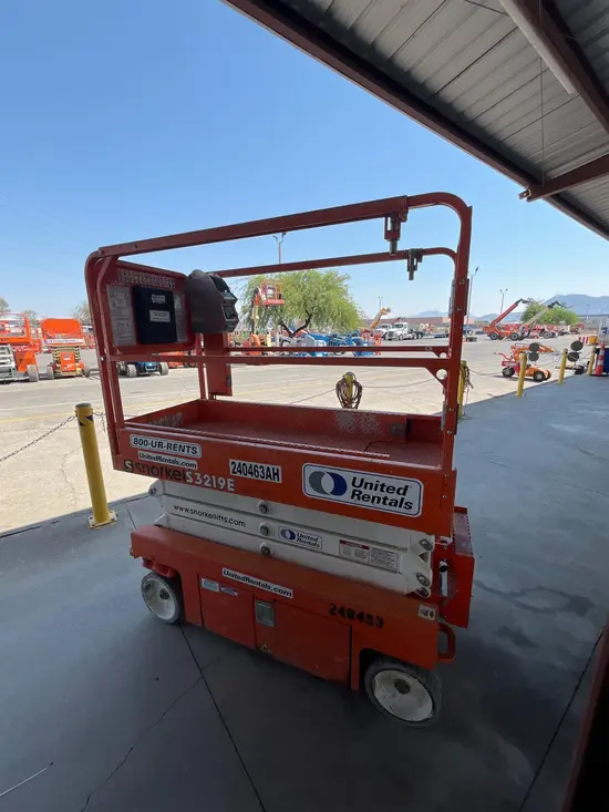 2019 Snorkel S3219E Scissor Lift
