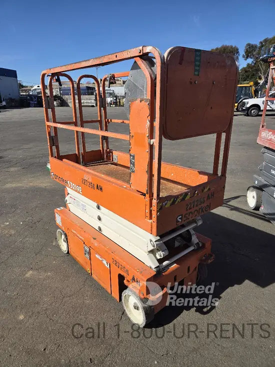 2019 Snorkel S3219E Scissor Lift