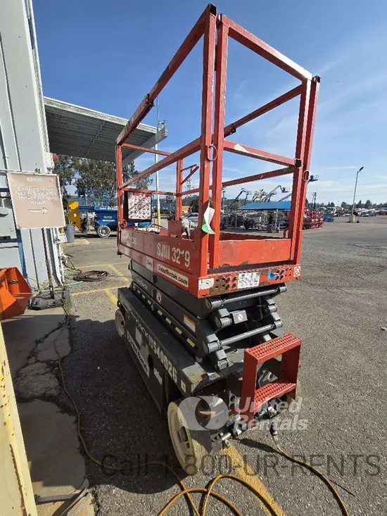 2016 Skyjack SJIII3219 Scissor Lift