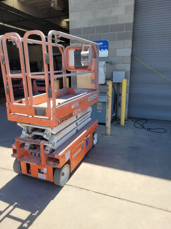 2018 Snorkel S3219E Scissor Lift