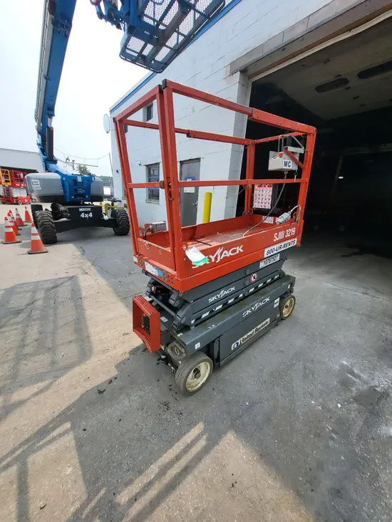 2018 Skyjack SJIII3219 Scissor Lift