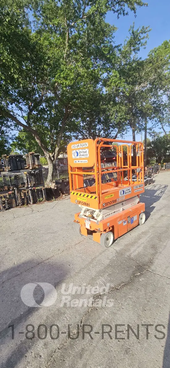 2021 Snorkel S3215E Scissor Lift