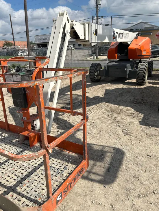 2019 Snorkel 660SJ Boom Lift