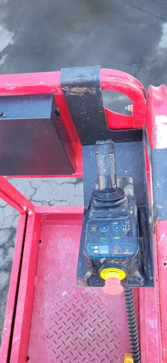 2022 MEC 1330SE Scissor Lift