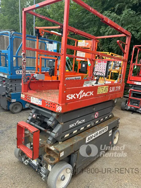 2018 Skyjack SJIII3219 Scissor Lift