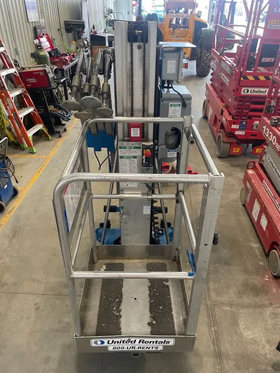 2019 Genie AWP-25SDC Pusharound Lift