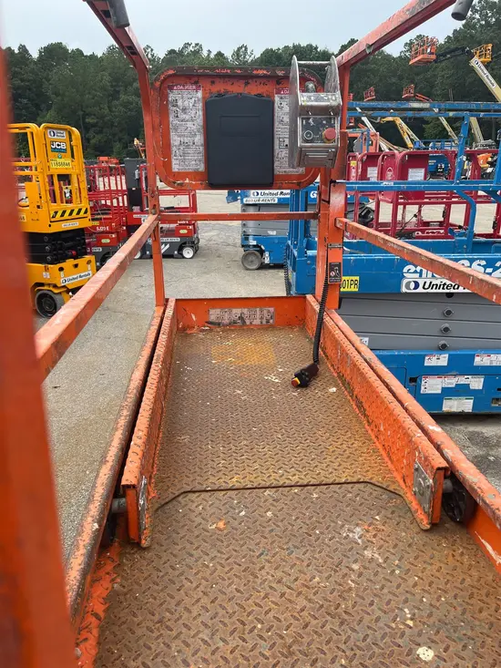 2019 Snorkel S3226E Scissor Lift