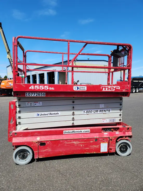 2018 MEC 4555SE Scissor Lift