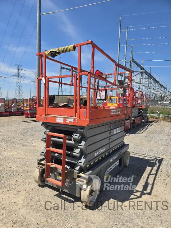 2017 Skyjack SJIII4740 Scissor Lift