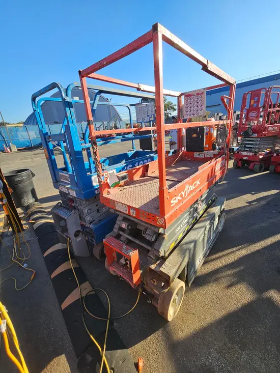 2016 Skyjack SJIII3219 Scissor Lift