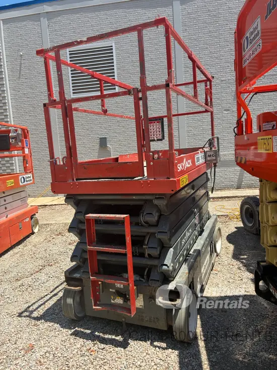 2017 Skyjack SJIII4740 Scissor Lift