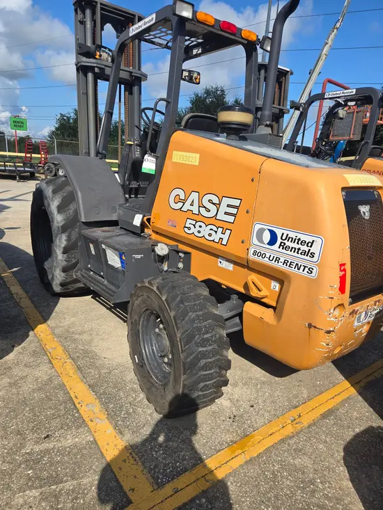 2021 Case 586H Forklift