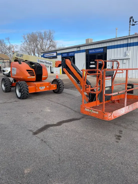 2017 JLG 600AJ Articulating Boom Lift