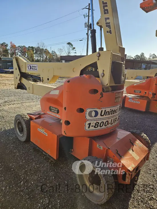 2017 JLG E400AJPN Articulating Boom Lift