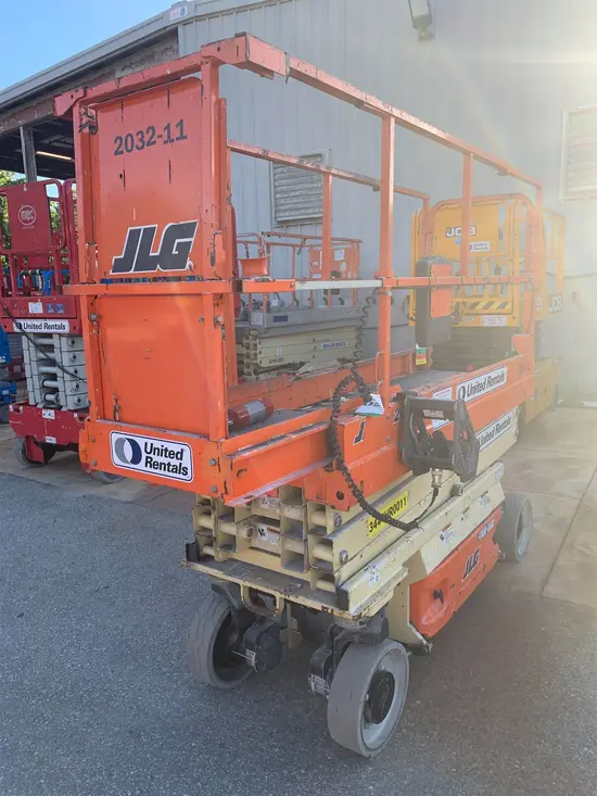2017 JLG 2032ES Scissor Lift