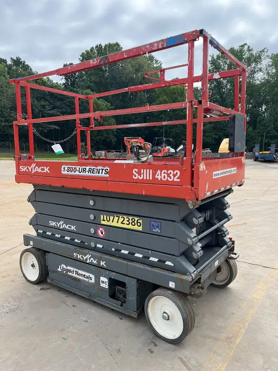 2018 Skyjack SJIII4632 Scissor Lift