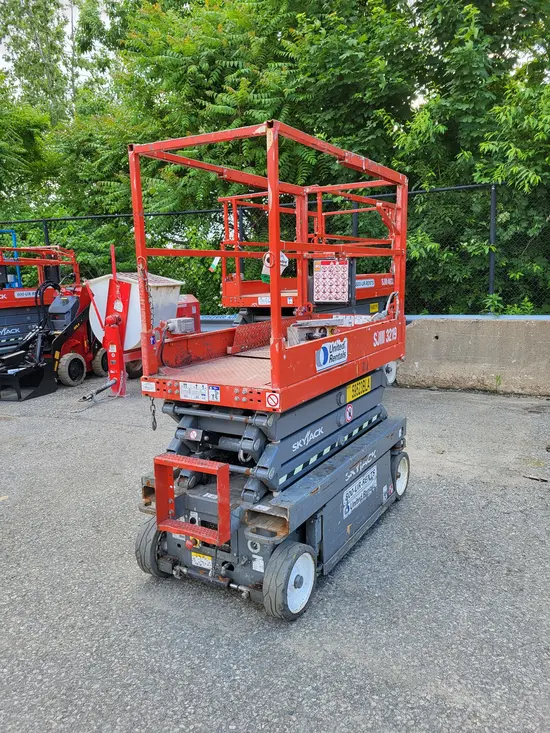 2018 Skyjack SJIII3219 Scissor Lift
