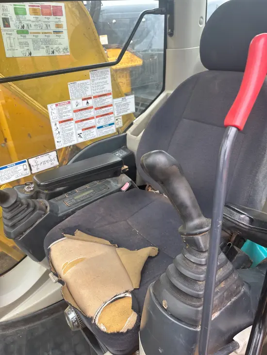 2019 Kobelco SK270SRLC-5 Excavator