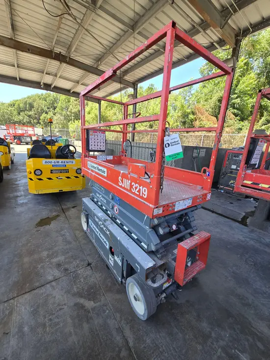 2018 Skyjack SJIII3219 Scissor Lift