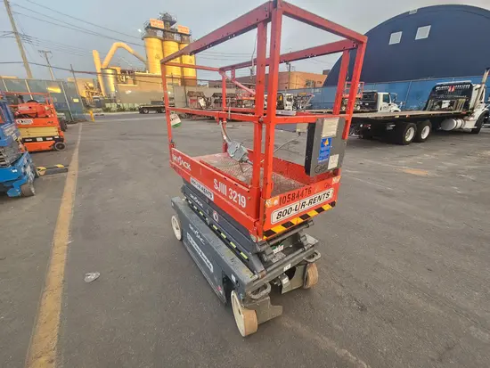 2017 Skyjack SJIII3219 Scissor Lift