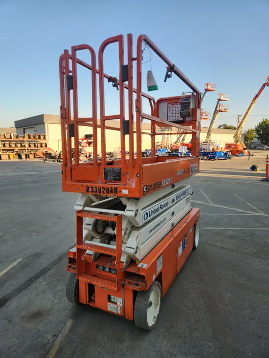 2019 Snorkel S3226E Scissor Lift