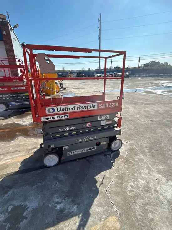 2017 Skyjack SJIII3219 Scissor Lift