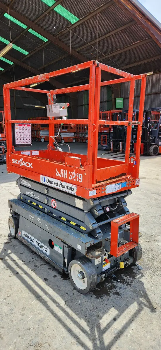 2017 Skyjack SJIII3219 Scissor Lift