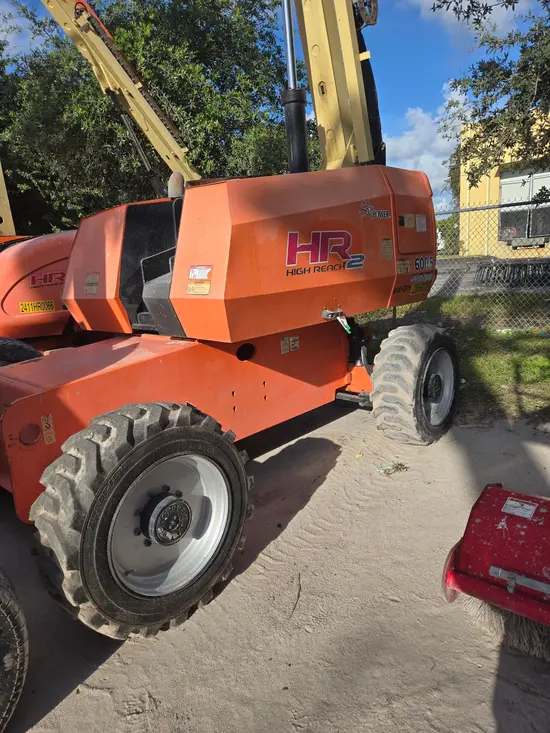 2017 JLG 600S Boom Lift