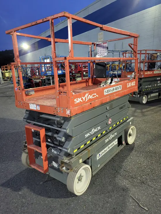 2016 Skyjack SJIII4632 Scissor Lift
