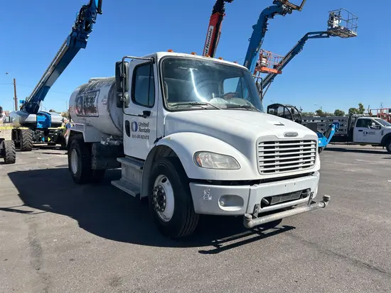 2020 Freightliner M2 106 WATER Water Truck